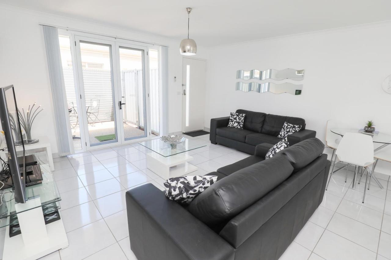 112 Olive Apartments Mildura Esterno foto